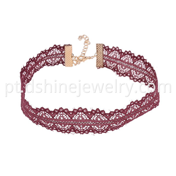 Short Lace Choker